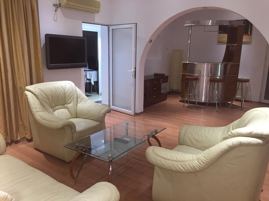 شقة بوخارست  في Apartament Unirii Centru المظهر الخارجي الصورة